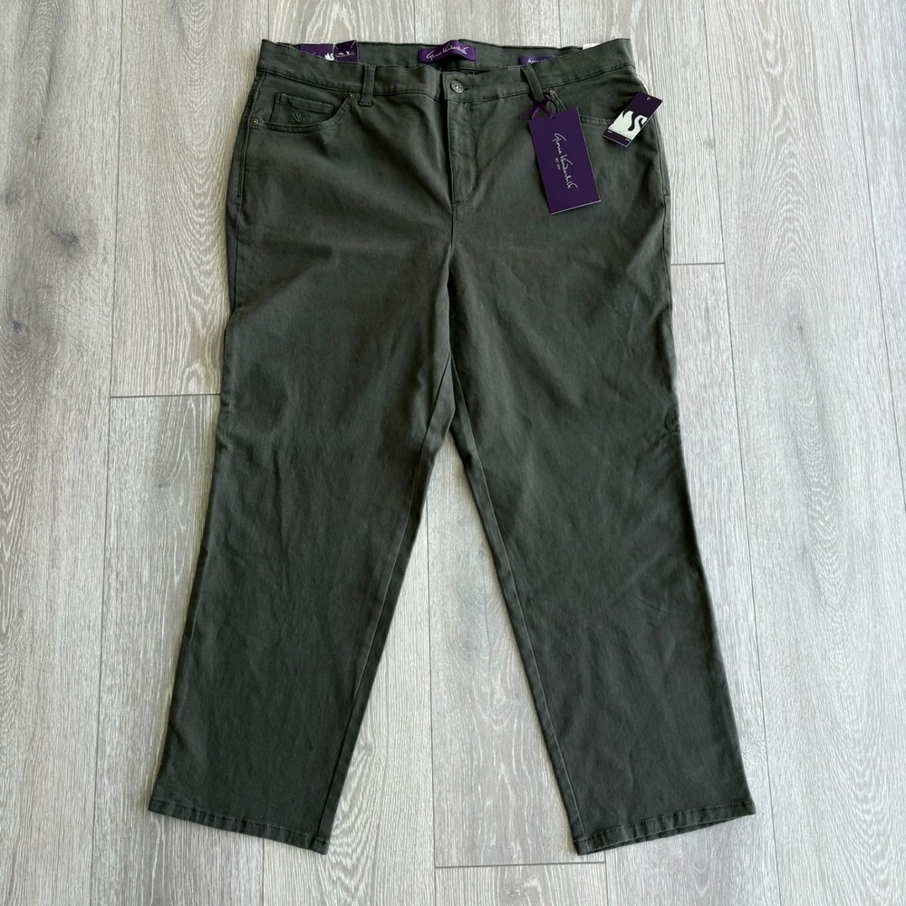 NWT Gloria Vanderbilt Womens Brown Classic‎ Amanda Ultra Straight Jeans Size 18W